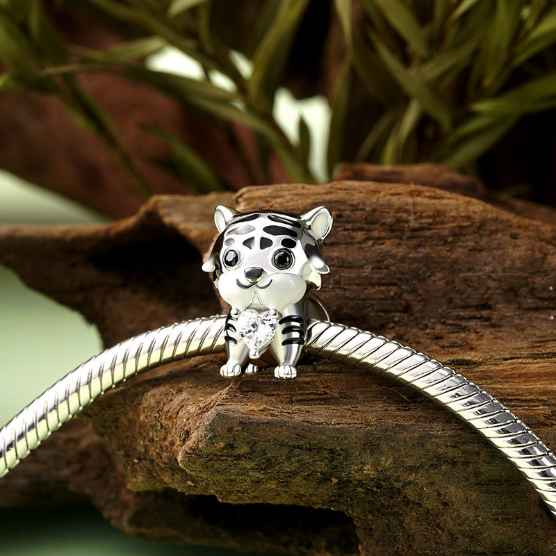 Tiger Charm image number 2
