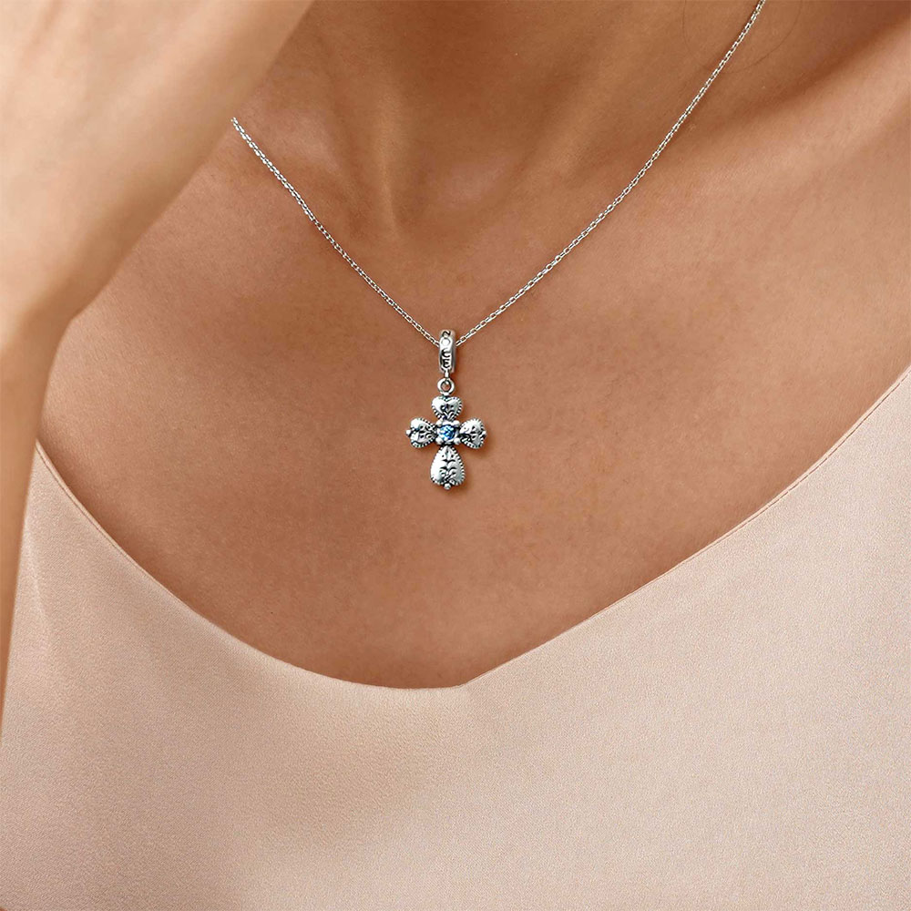 Faith in Heart Cross Pendant image number 6