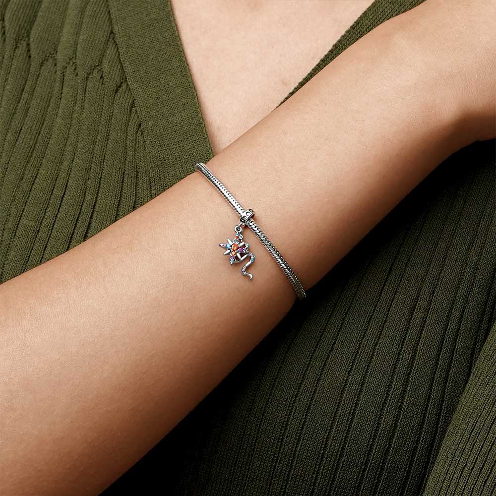 Snake&Star Pendant image number 4