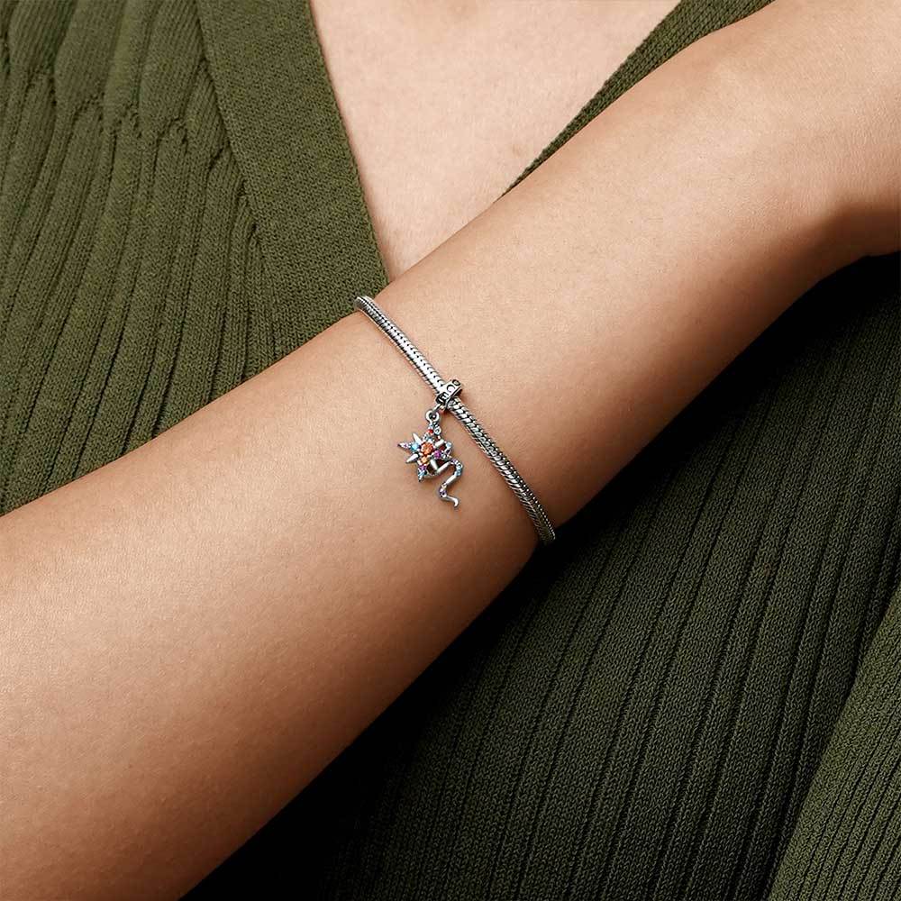 Snake&Star Pendant image number 4