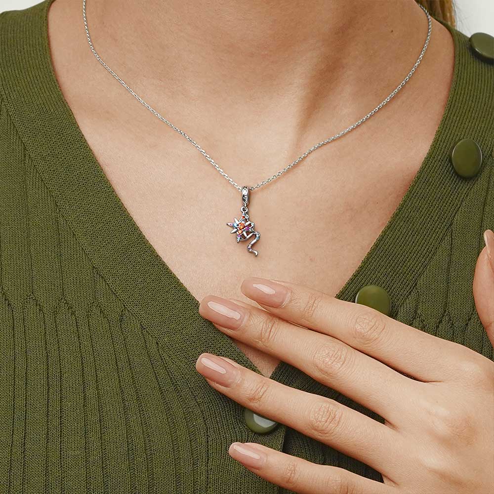 Snake&Star Pendant image number 6