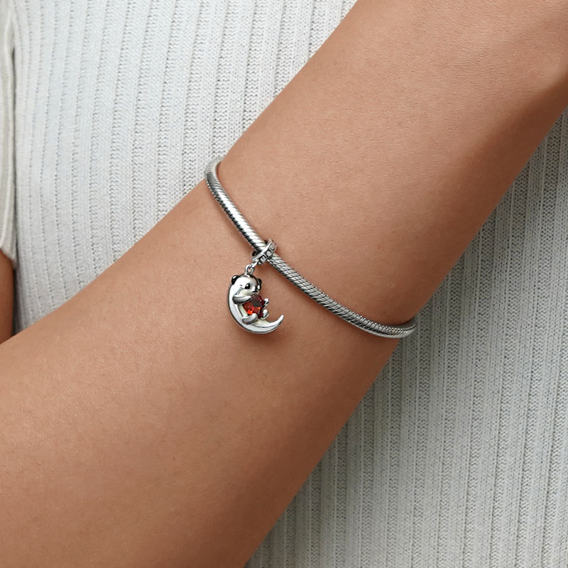 Otter Charm image number 4