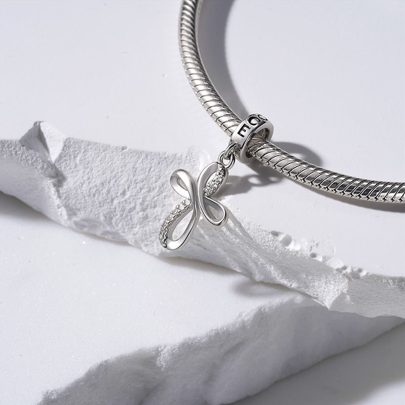 Eternal Ribbon Cross Pendant image number 2