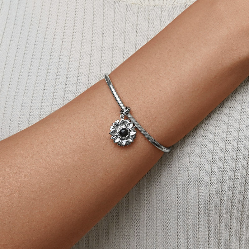 Projection Sunflower Photo Pendant image number 5