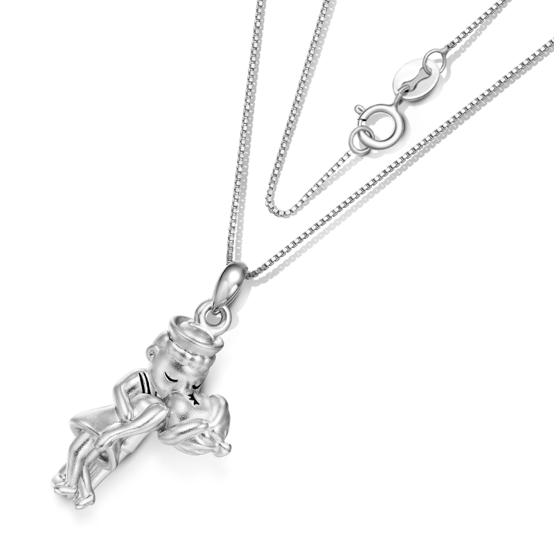 Kiss of Victory Necklace image number 2