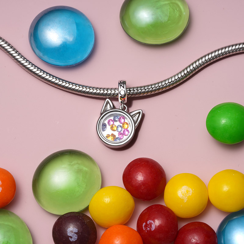 Cat Lover Engravable Pendant image number 1