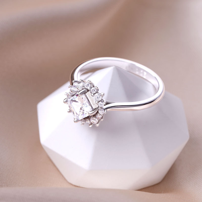 Square-cut Promise Ring image number 2