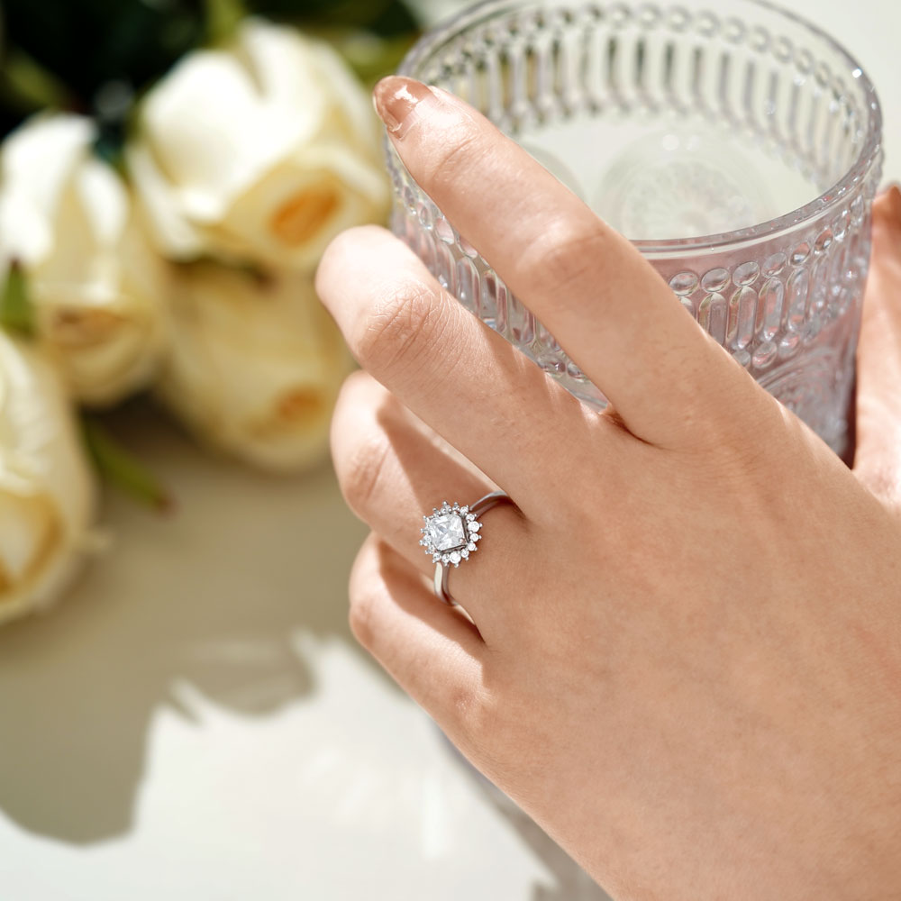 Square-cut Promise Ring image number 3