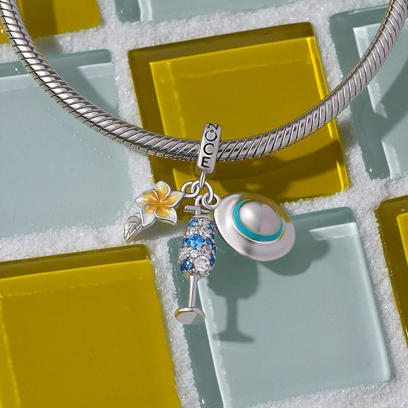 Vacation Life Triple Pendant image number 2