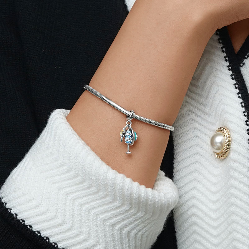 Vacation Life Triple Pendant image number 4