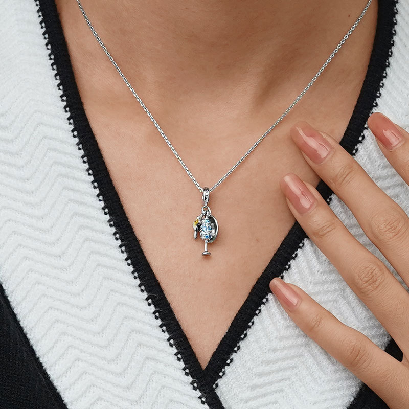 Vacation Life Triple Pendant image number 6