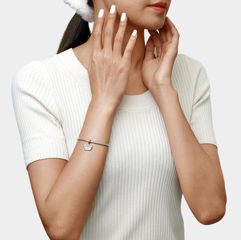 Super Mom Pendant image number 2