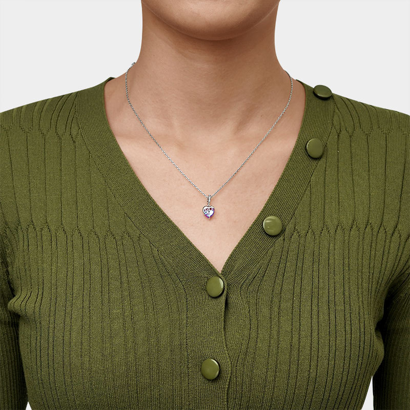 Melting Heart Pendant image number 5