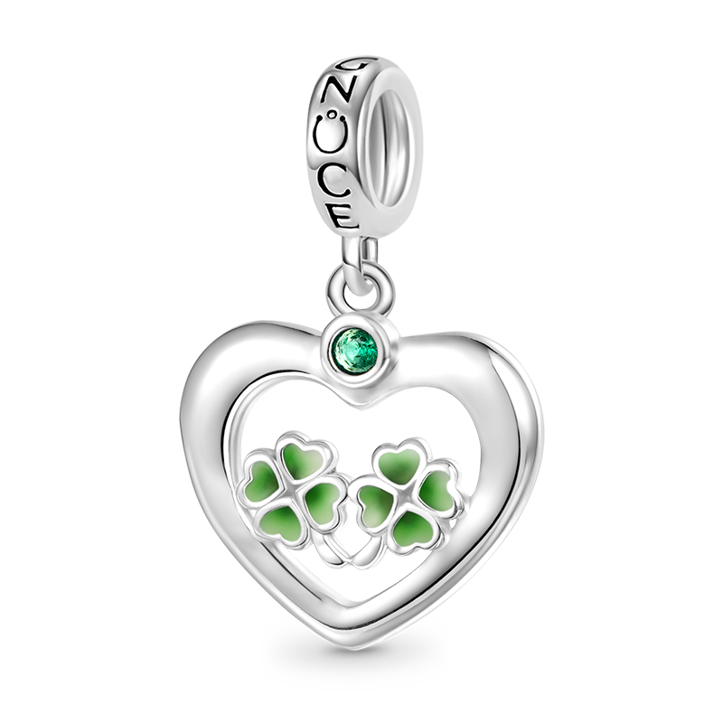 Four-leaf Clover Heart Pendant image number 0