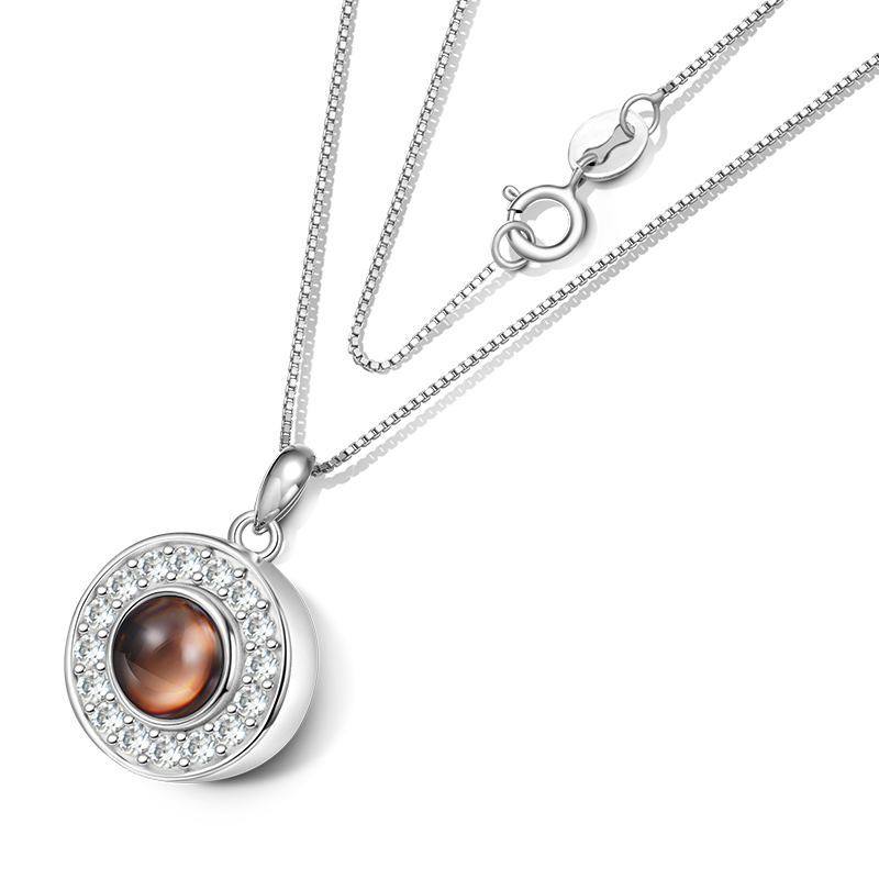 Projection Photo Necklace image number 1