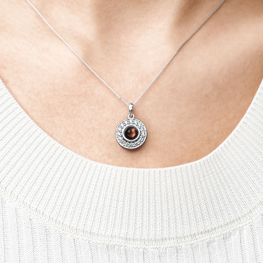 Projection Photo Necklace image number 2