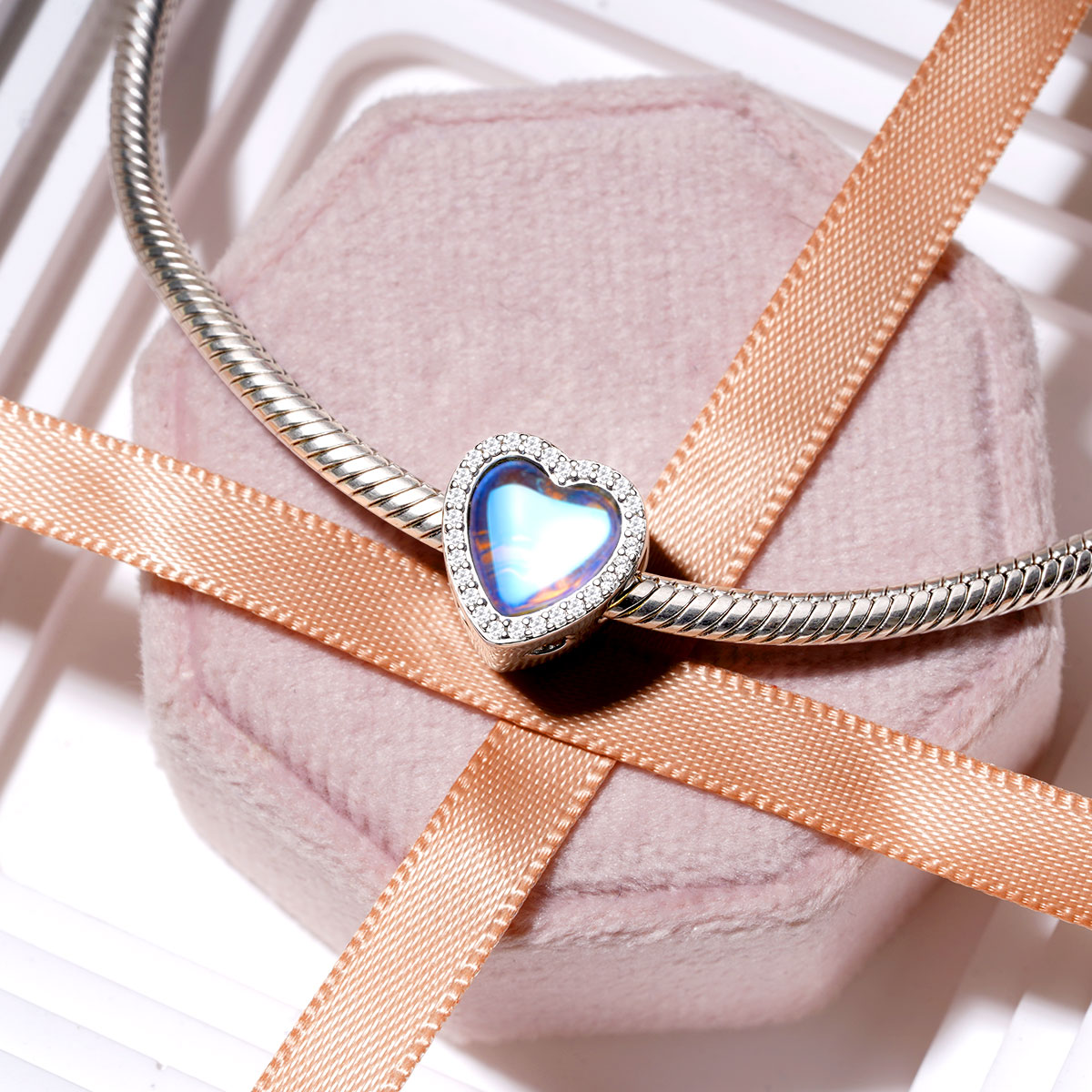 Love Heart Charm image number 2