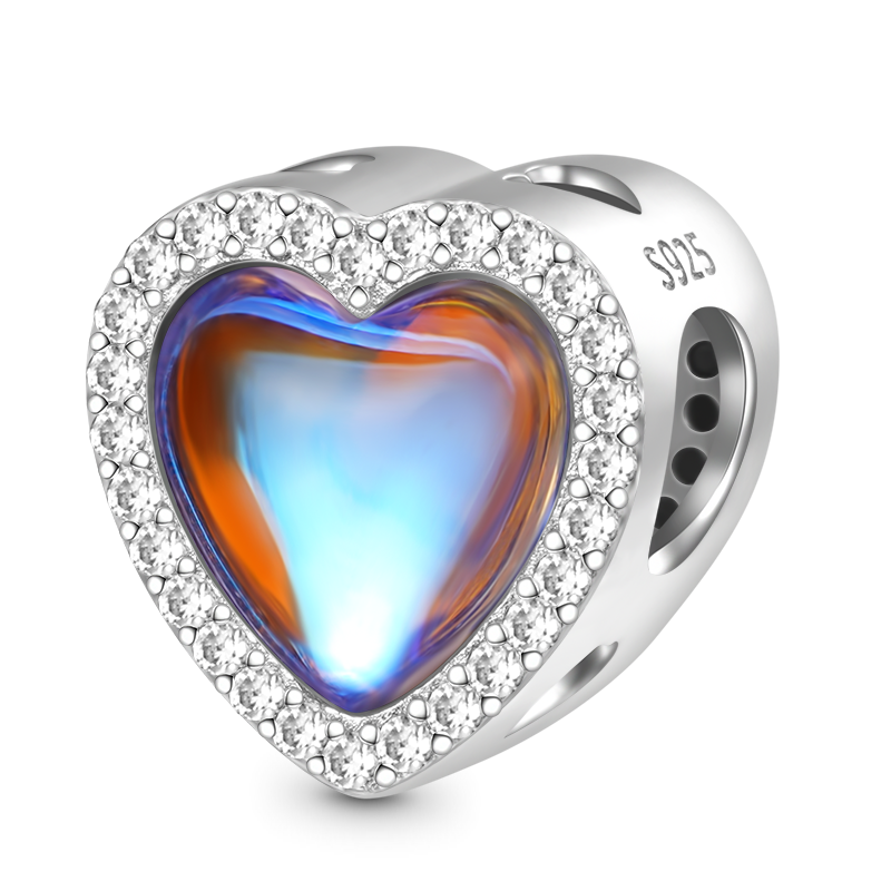 Love Heart Charm image number 0