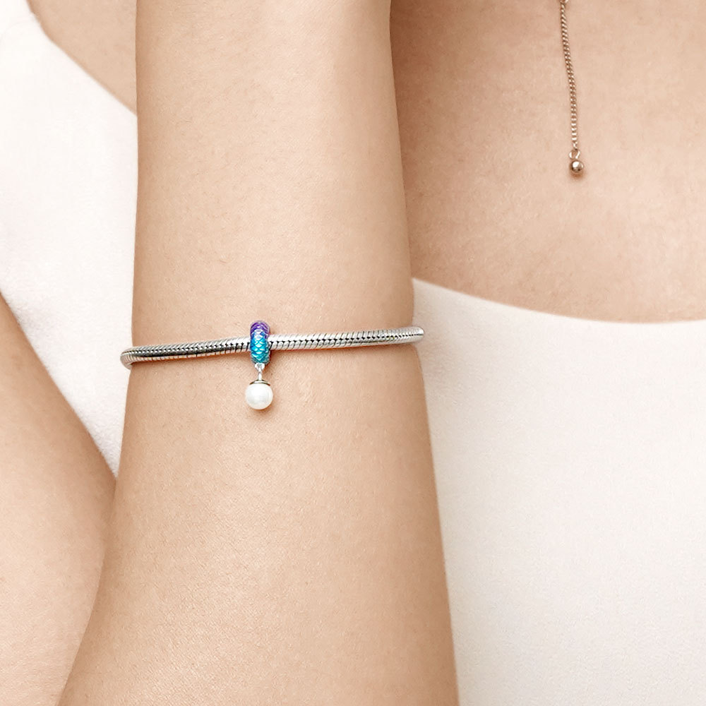 Fish Scale Pearl Stopper image number 3