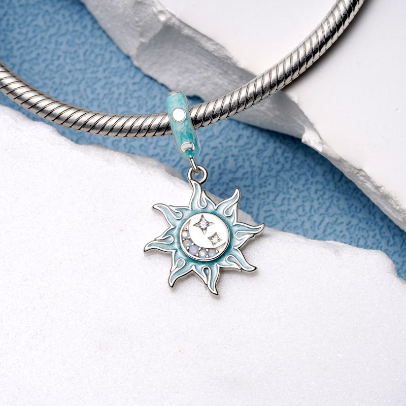 Sun Pendant image number 2