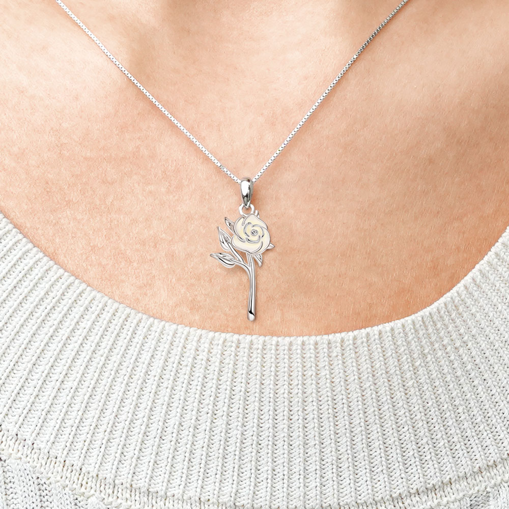 White Rose Necklace image number 3