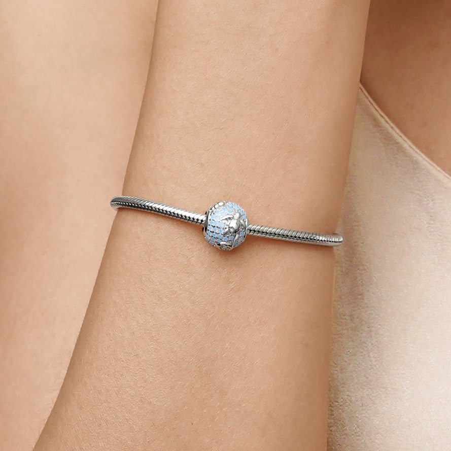 Sea World Charm image number 3