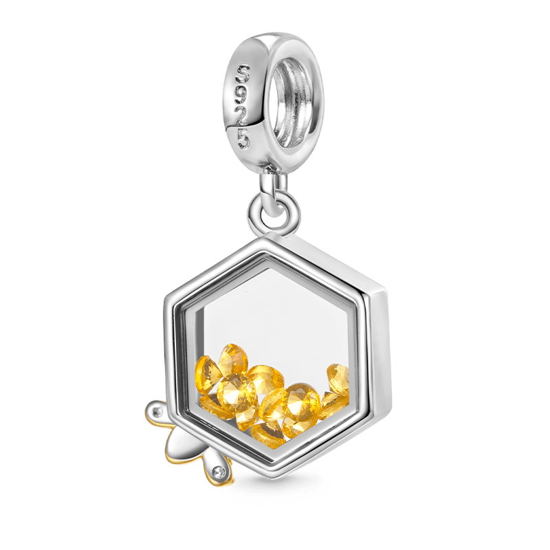Bee Pendant image number 1