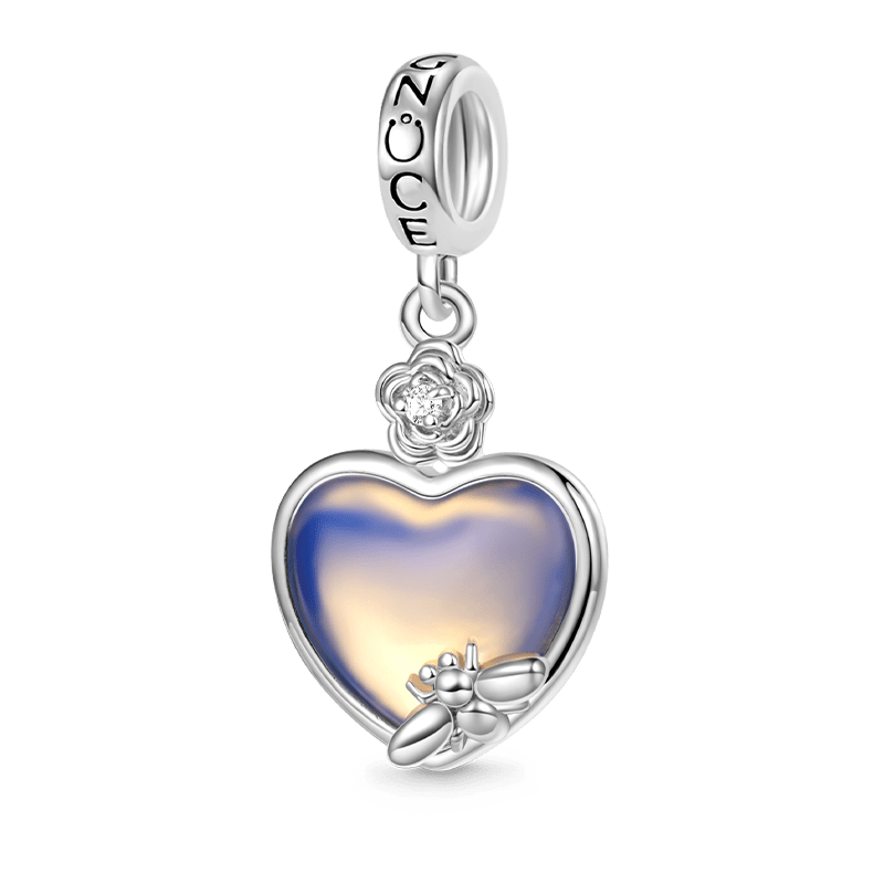 Moonstone Heart Pendant image number 0