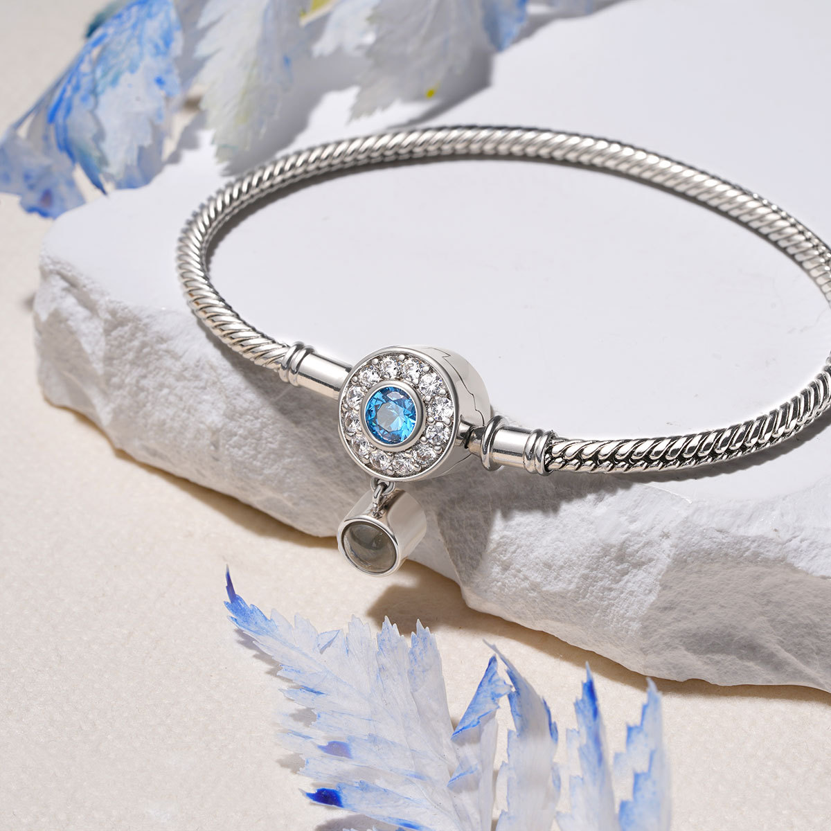 Projection Birthstone Basic Bracelet image number 1