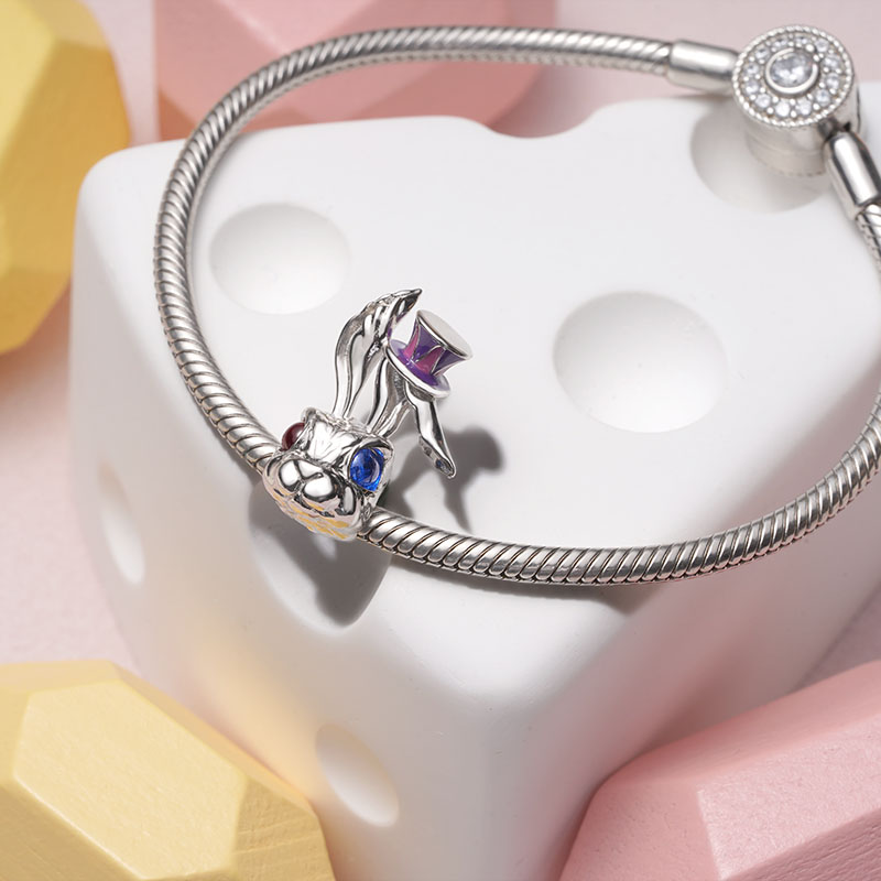Magic Rabbit Charm image number 2