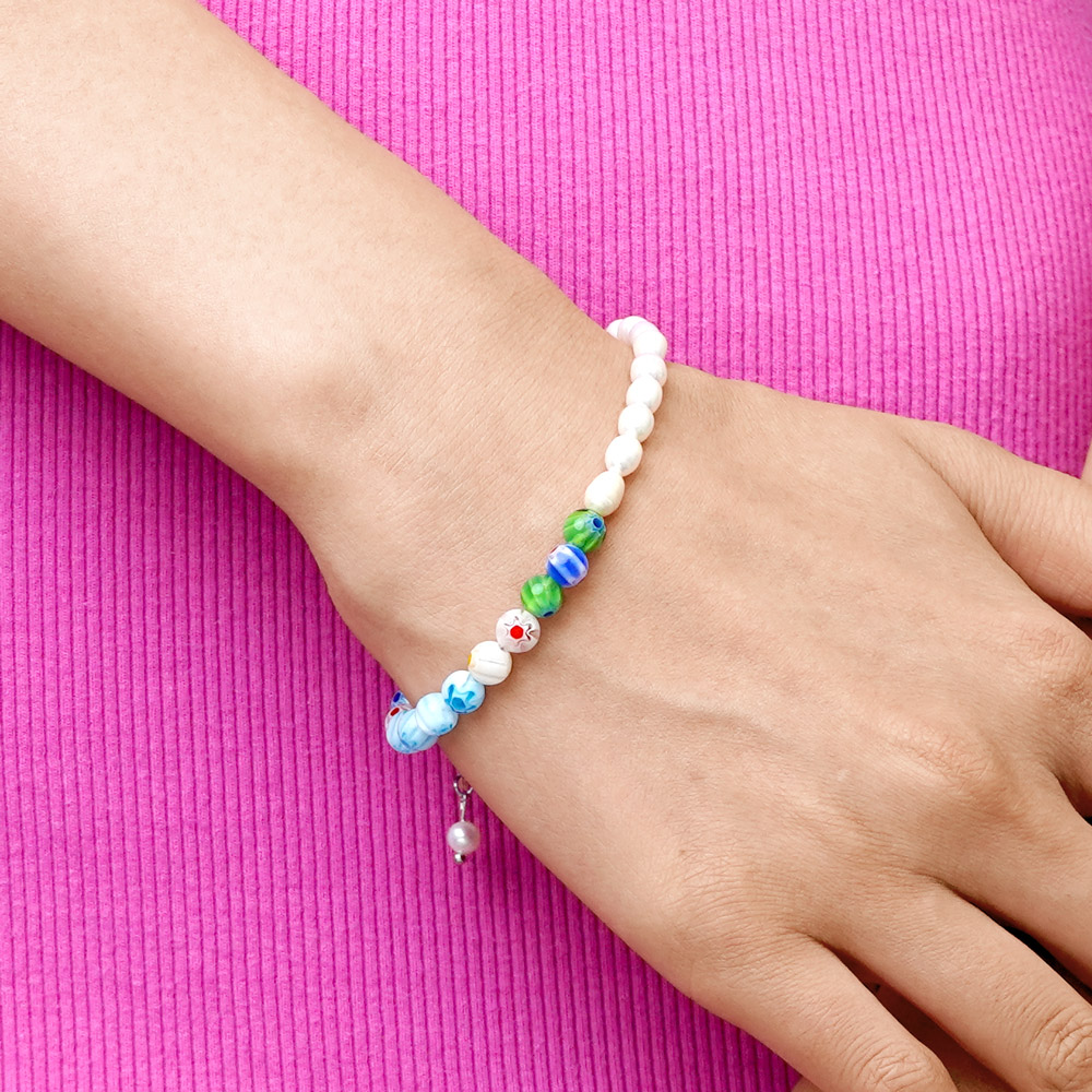 Beaded & Pearl Bracelet image number 3