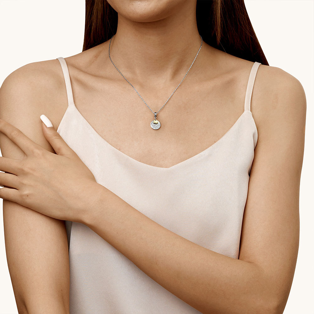 Mother & Daughter Pendant image number 5