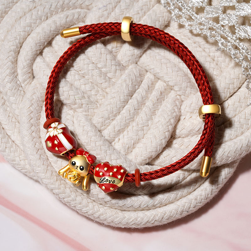 Red Basic Bracelet image number 2