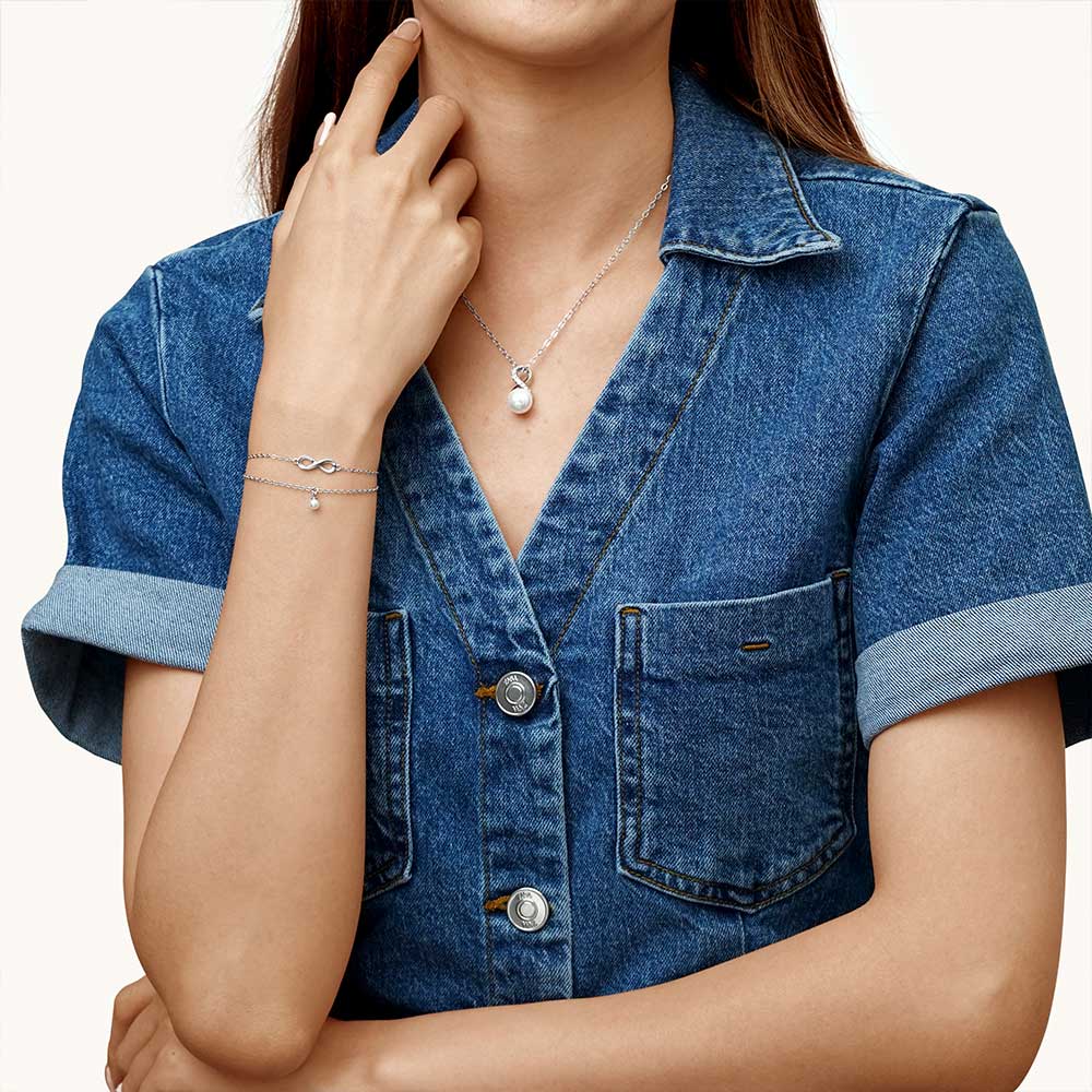 Infinity Love Pearl Bracelet image number 3