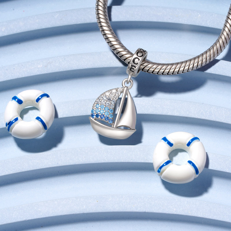 Sailing Boat Pendant image number 2