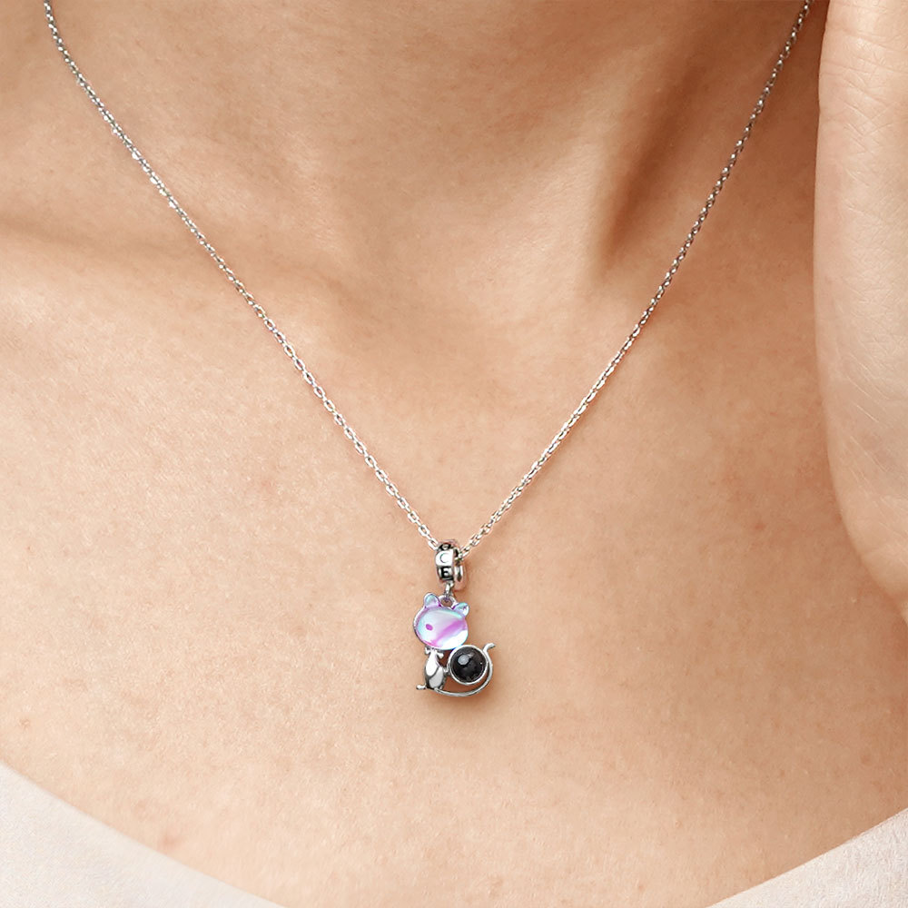 Projection Cat Photo Pendant image number 4
