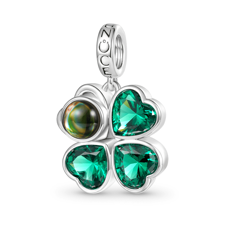 Projection Four Leaf Clover Photo Pendant image number 1