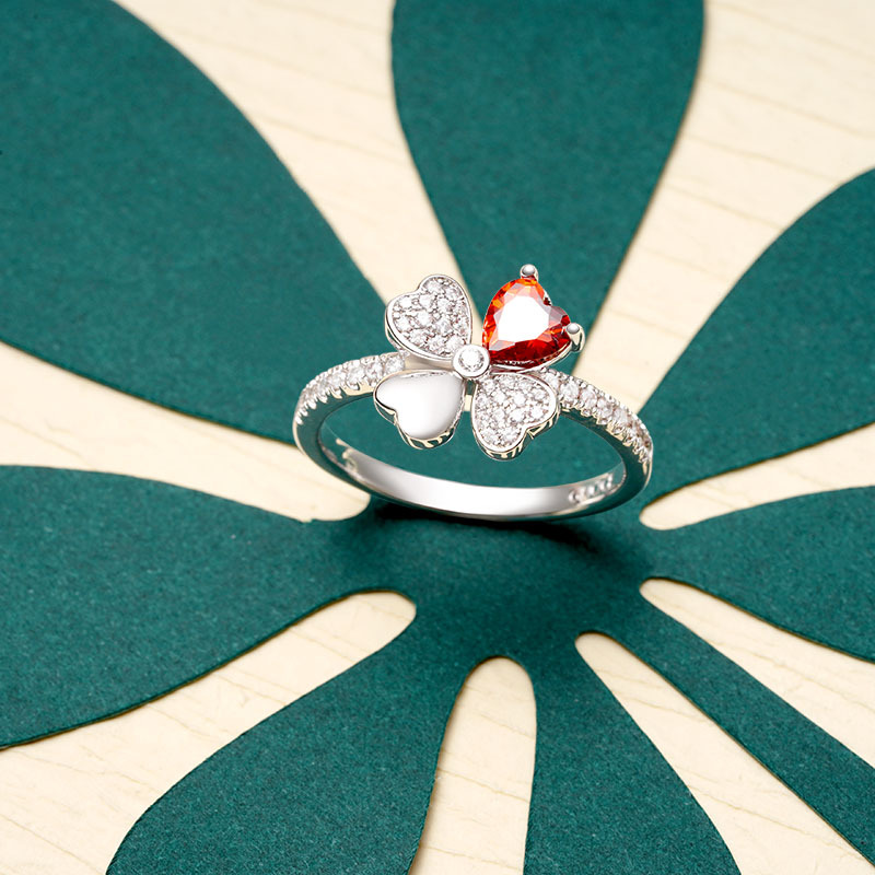Four Leaf Clover Birthstone Ring image number 3