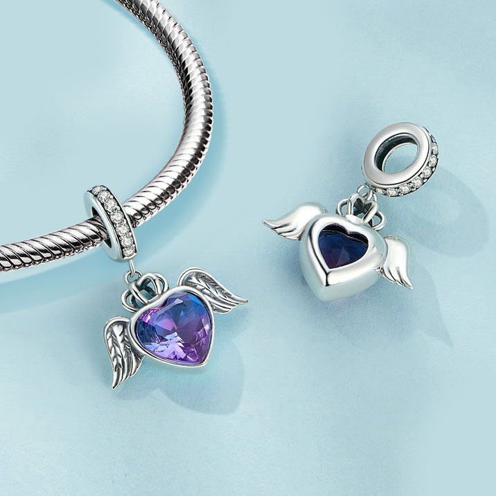 Angel Wings Pendant image number 2