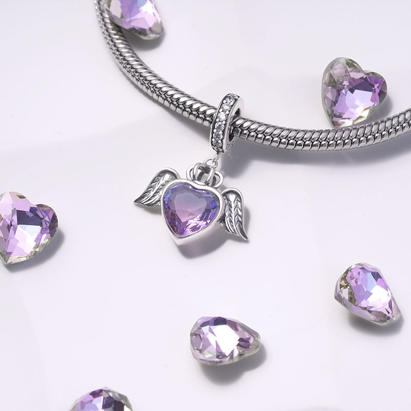 Angel Wings Pendant image number 1