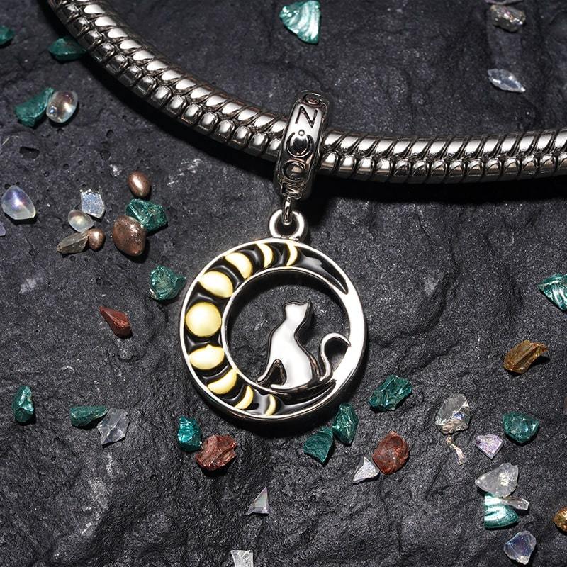 Moon Phase Cat Pendant image number 2
