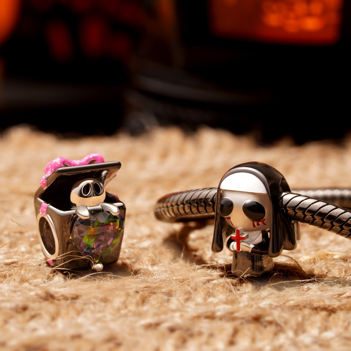 Ghost Gift Box Charm image number 2