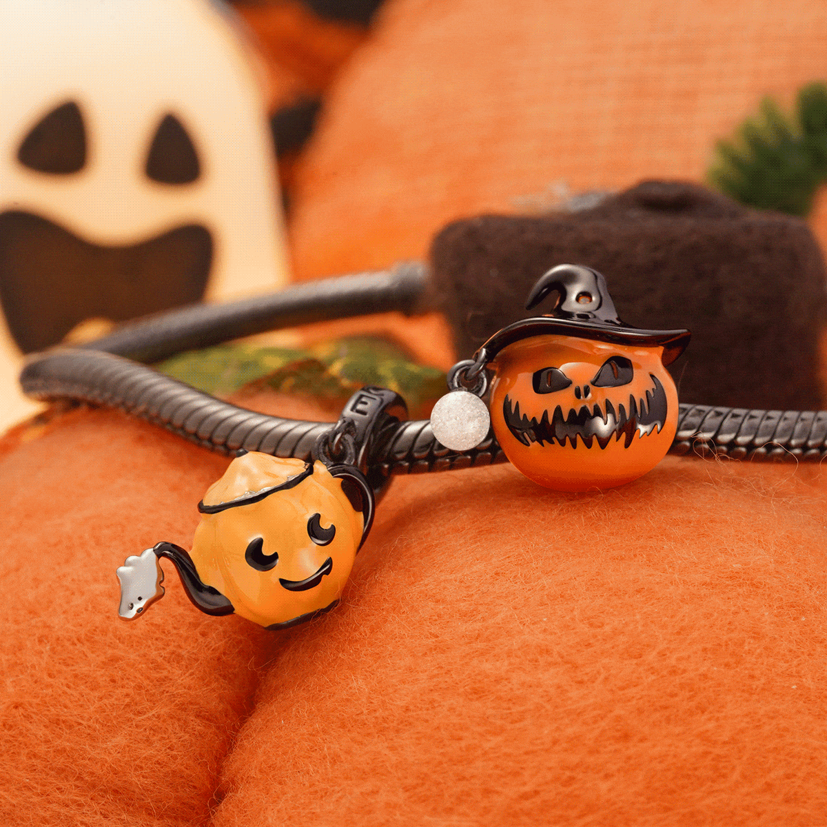Wizard Hat Pumpkin Charm image number 4
