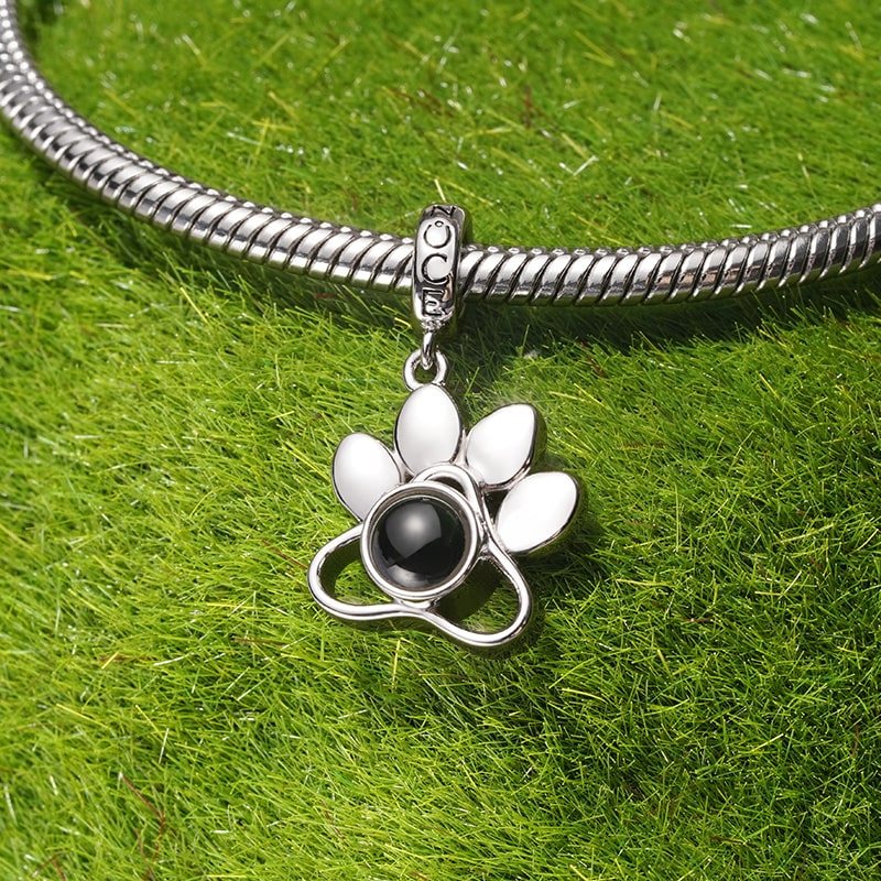 Projection Pet Paw Pendant image number 3