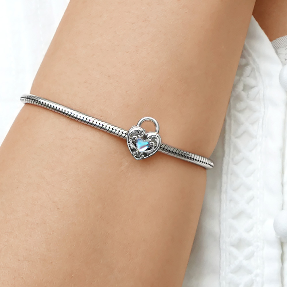 Love Lock Charm image number 4