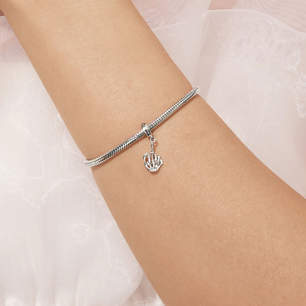 Skull Gesture Pendant image number 4