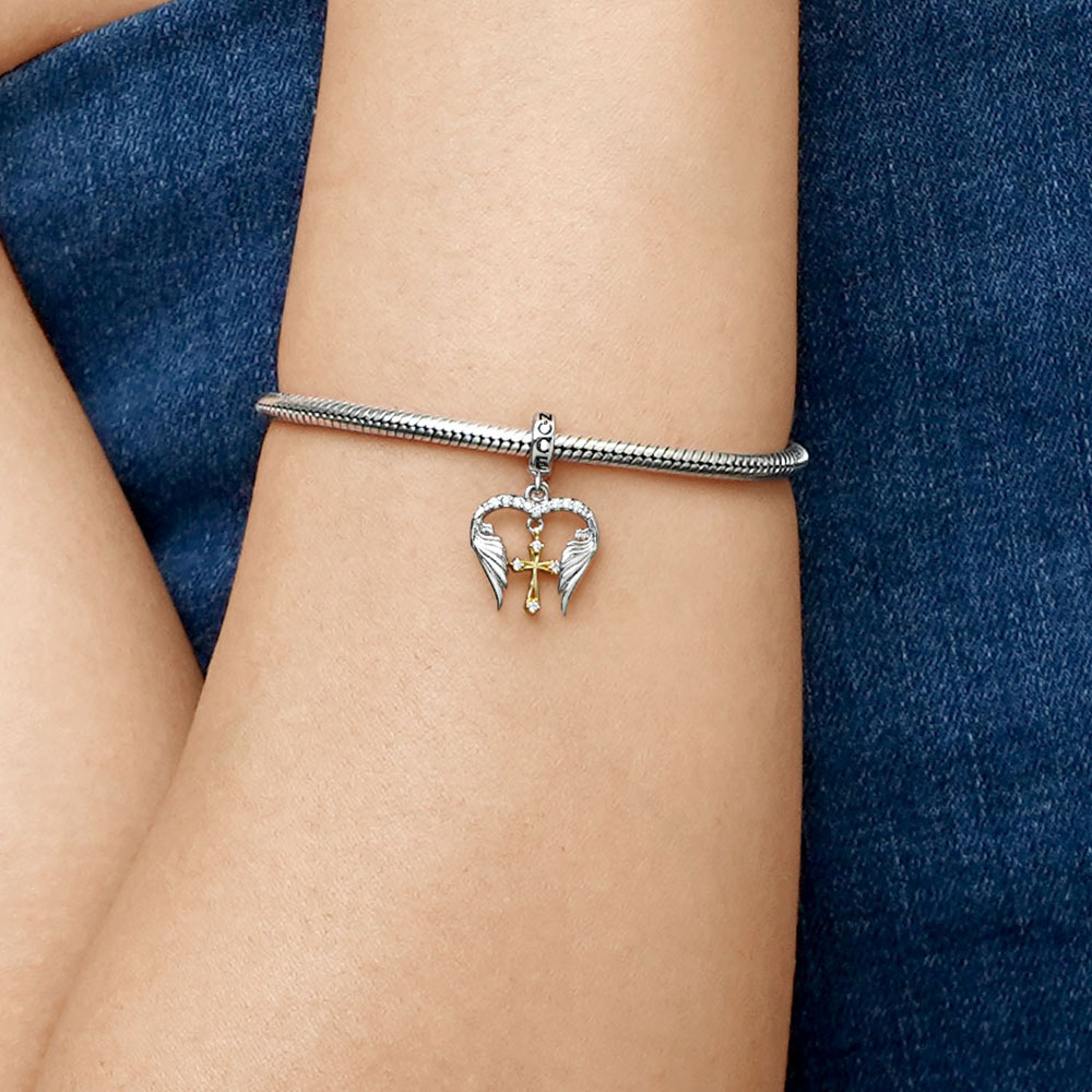 Angel Wings Cross Pendant image number 3