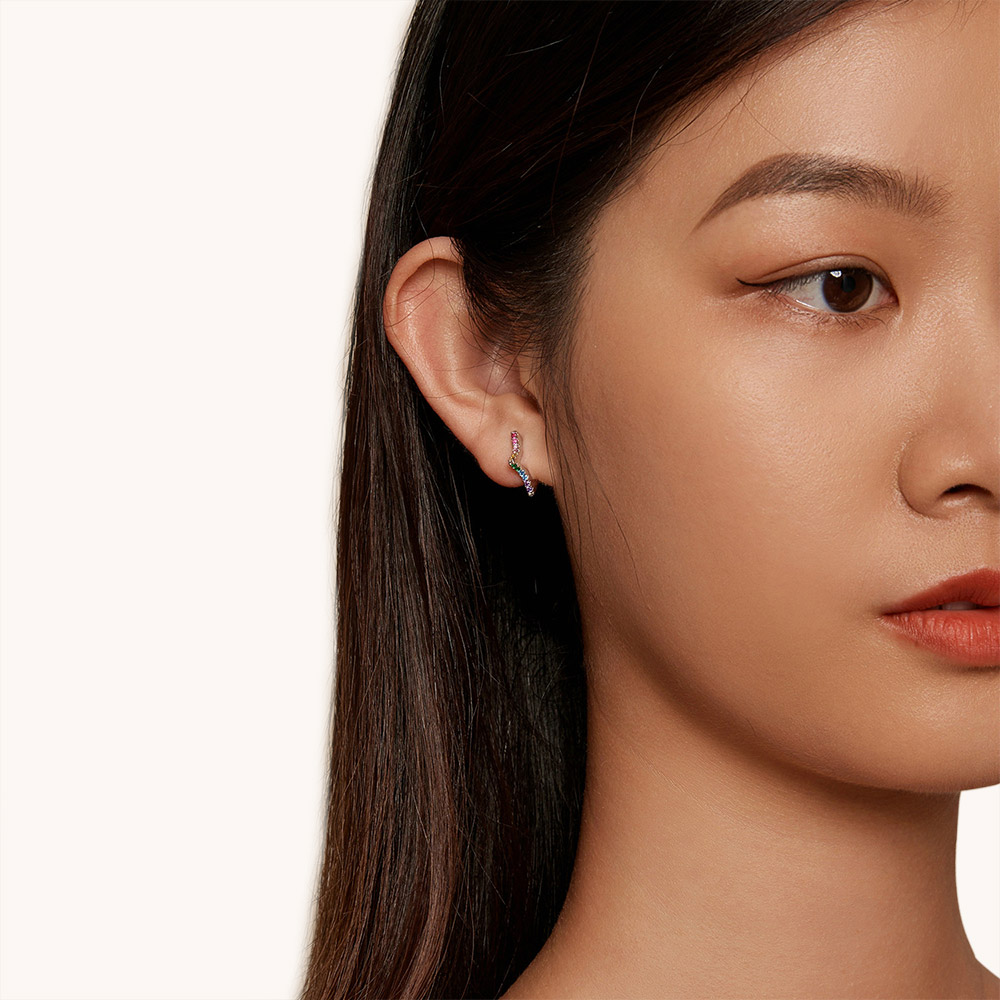 Rainbow Star Earrings image number 3