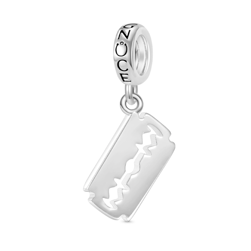 Blade Pendant image number 0
