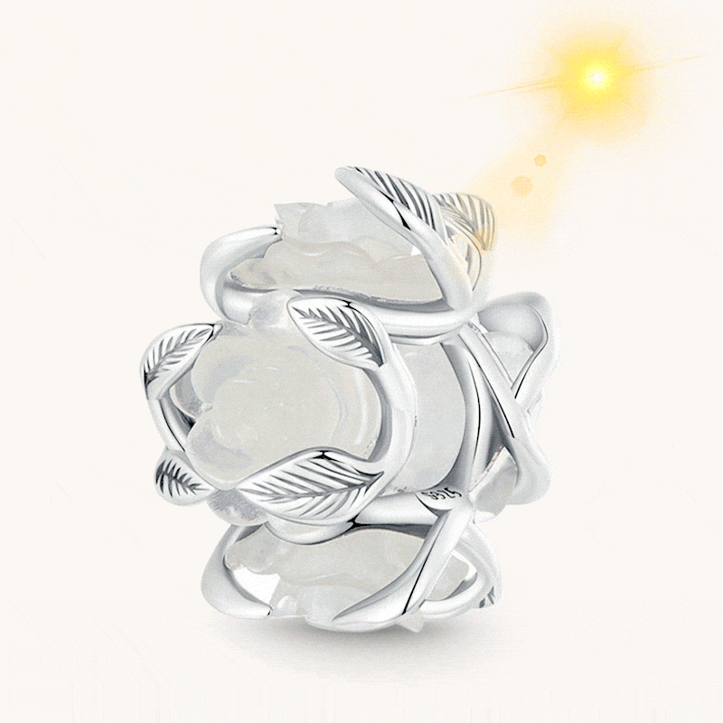 Color-changing Rose Flower Charm image number 0